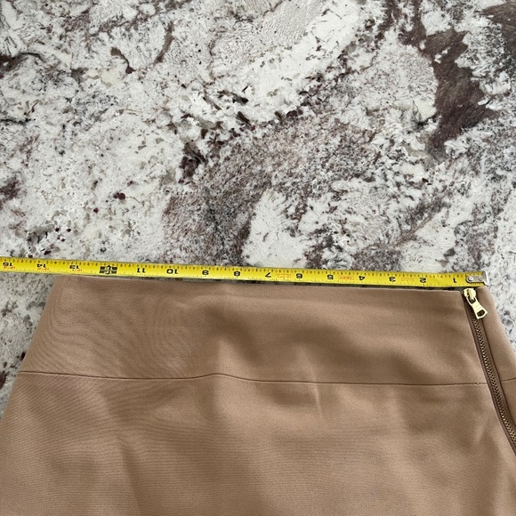 Express Pencil Skirt, Zipper detail - Picture 7 of 12